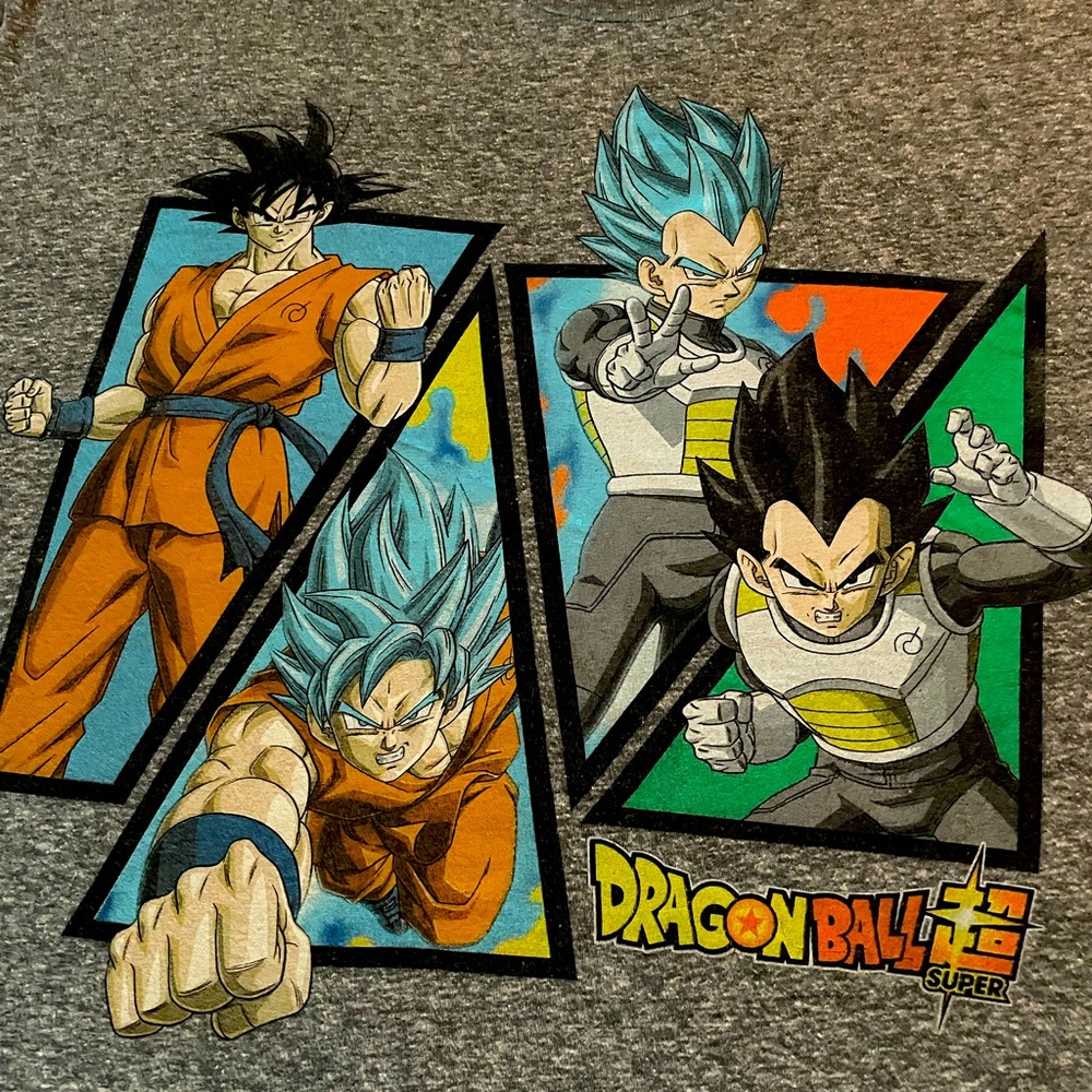 Men’s dragon ball Z super T-shirt size extra large gently used